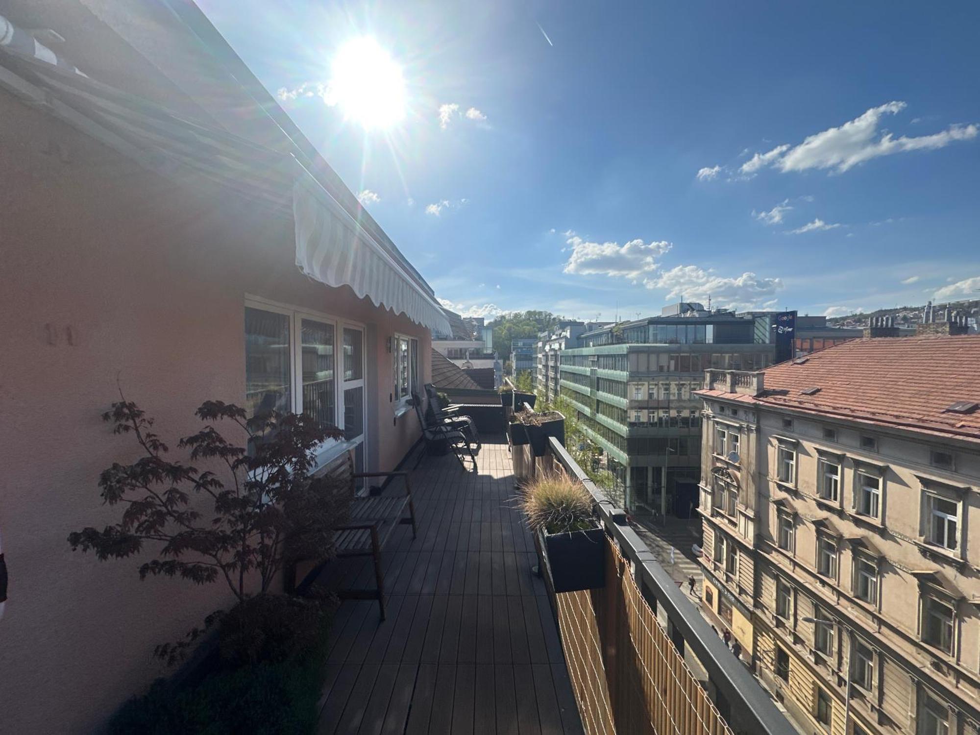 Andel Apartment With Terrace Prague Exterior photo